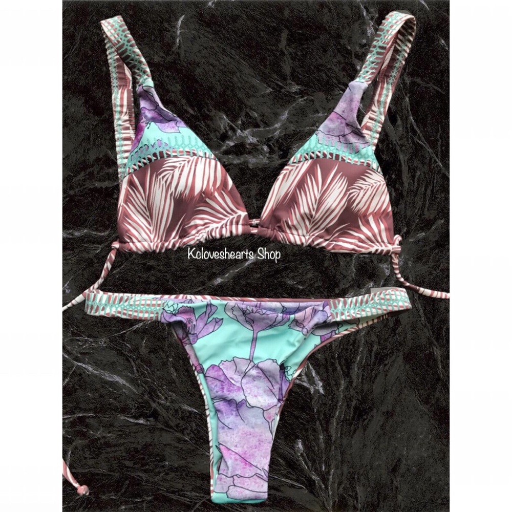 Sold out - Picture 2 of 2